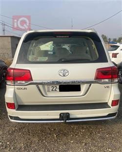 تويوتا لاندكروزر